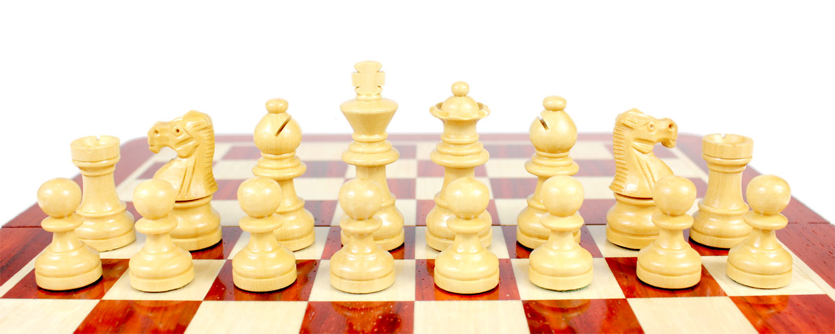 Boxwood Chess Pieces